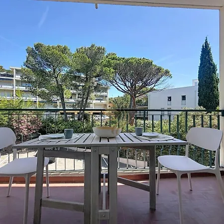 Le Petit Nid Azuré Ac Balcony Private Parking Saint-Raphaël