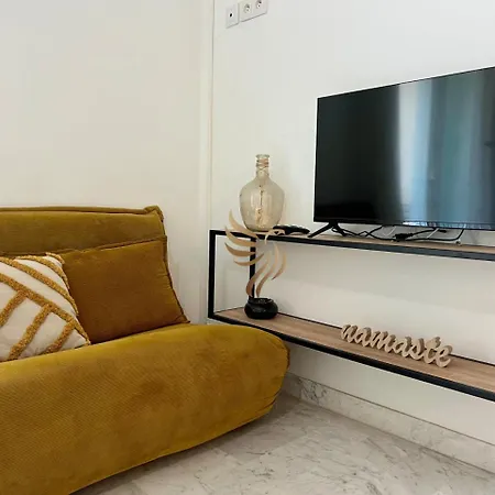 Le Petit Nid Azuré Ac Balcony Private Parking Apartamento