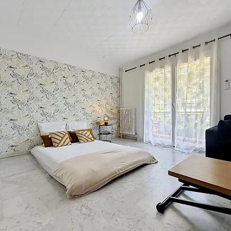 Le Petit Nid Azuré Ac Balcony Private Parking Apartamento *