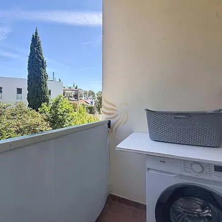 Le Petit Nid Azuré Ac Balcony Private Parking *